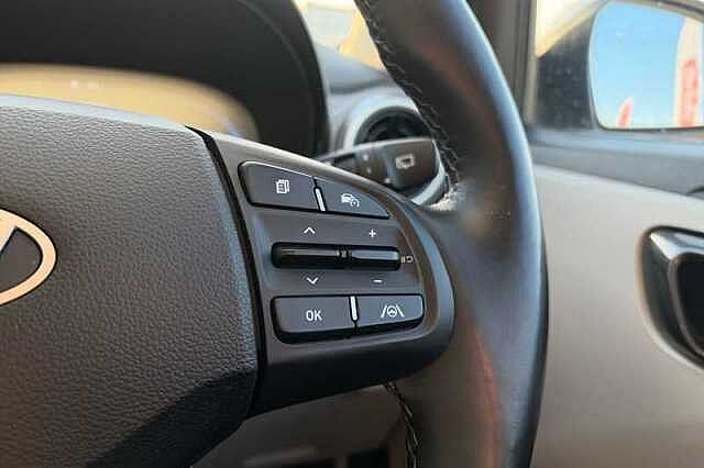 Hyundai I10 1.0 Premium Hatchback 5dr Petrol Manual Euro 6 (s/s) (67 ps) Blue