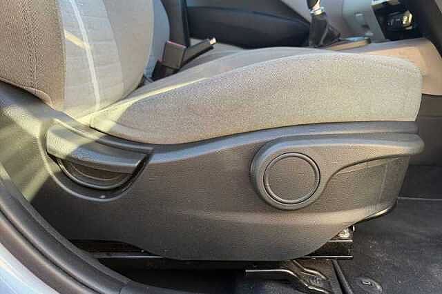 Hyundai I10 1.0 Premium Hatchback 5dr Petrol Manual Euro 6 (s/s) (67 ps) Blue