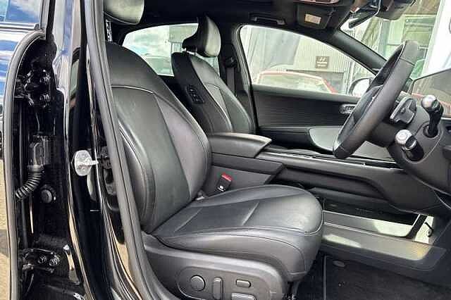 Hyundai IONIQ 6 77.4kWh Ultimate Saloon 4dr Electric Auto (228 ps) Black