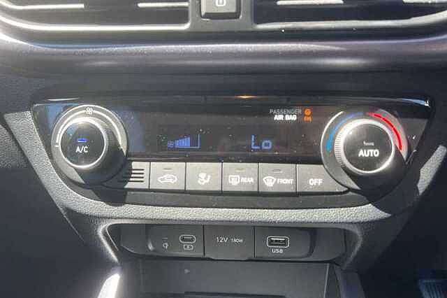 Hyundai I10 1.2 Premium Hatchback 5dr Petrol Auto Euro 6 (s/s) (79 ps) Grey