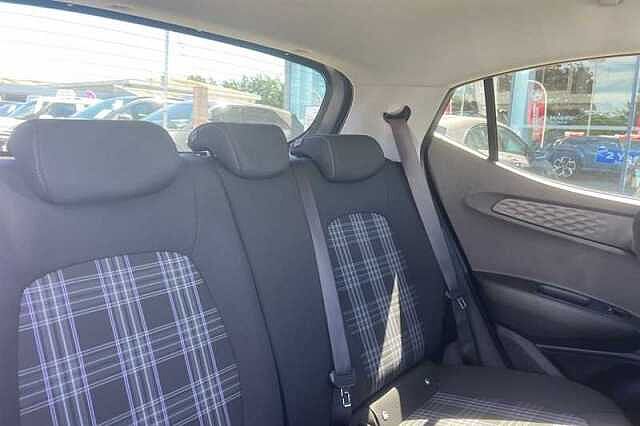 Hyundai I10 1.2 Premium Hatchback 5dr Petrol Auto Euro 6 (s/s) (79 ps) Grey
