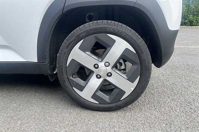 Hyundai INSTER Long Range 49kWh 02 SUV 5dr Electric Auto (115 ps) White
