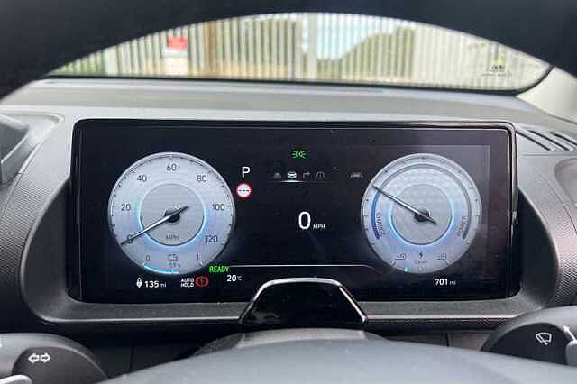 Hyundai INSTER Long Range 49kWh 02 SUV 5dr Electric Auto (115 ps) White