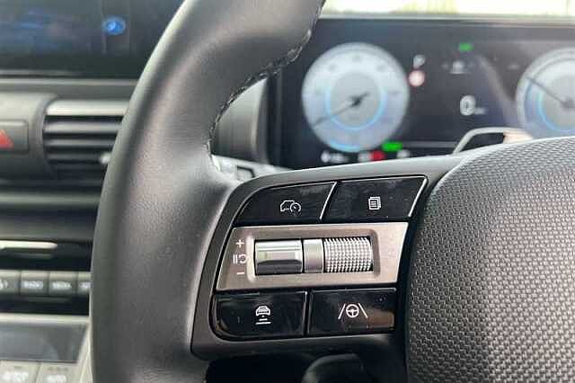 Hyundai INSTER Long Range 49kWh 02 SUV 5dr Electric Auto (115 ps) White