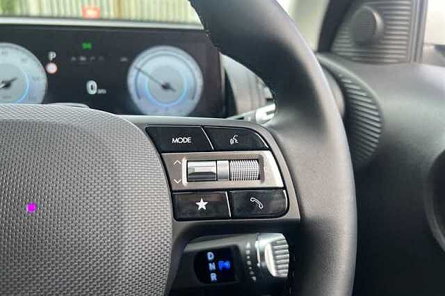 Hyundai INSTER Long Range 49kWh 02 SUV 5dr Electric Auto (115 ps) White