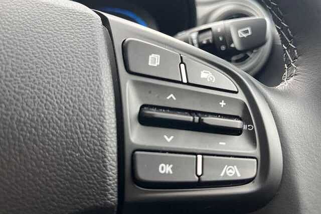 Hyundai i10 1.0 Advance Hatchback 5dr Petrol Auto Euro 6 (s/s) (63 ps)