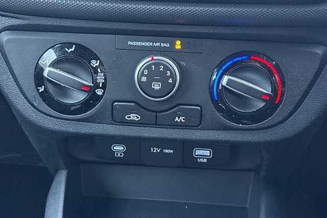 Hyundai i10 1.0 Advance Hatchback 5dr Petrol Auto Euro 6 (s/s) (63 ps)