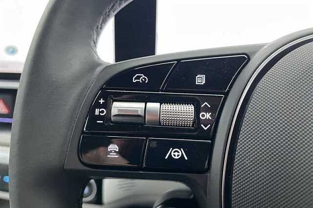 Hyundai IONIQ 6 77.4kWh Ultimate Saloon 4dr Electric Auto (228 ps)