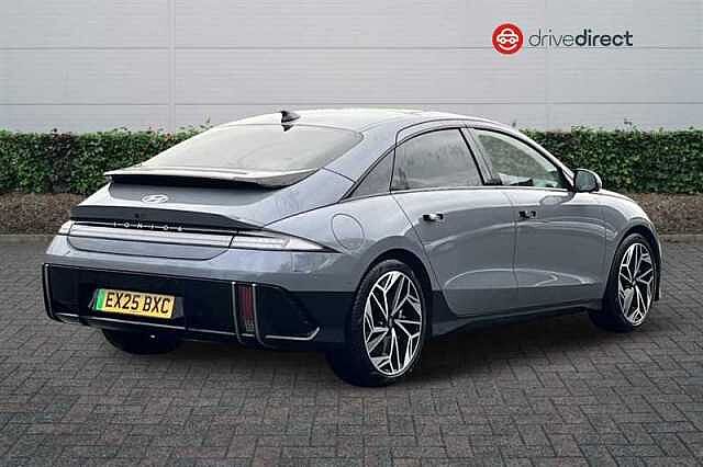 Hyundai IONIQ 6 77.4kWh Ultimate Saloon 4dr Electric Auto (228 ps)