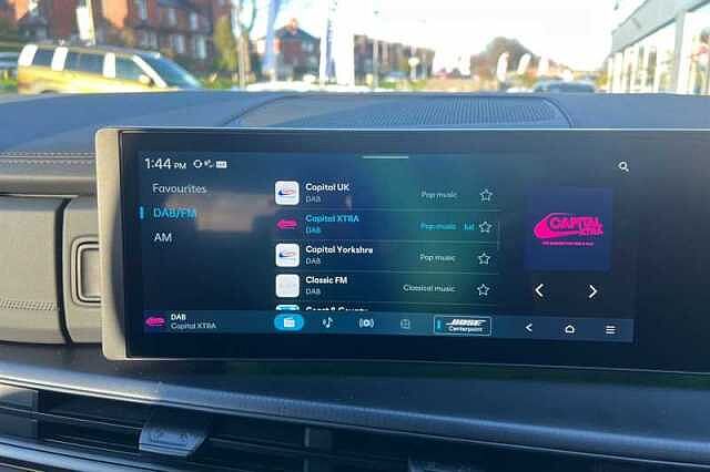 Hyundai SANTA FE 1.6 h T-GDi Calligraphy SUV 5dr Petrol Hybrid Auto 4WD Euro 6 (s/s) (7Seat) (215 Black