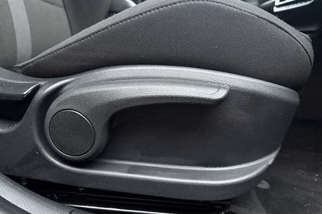 Hyundai i20 1.0 T-GDi Premium Hatchback 5dr Petrol DCT Euro 6 (s/s) (100 ps)