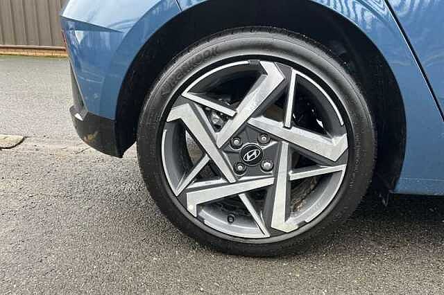 Hyundai i20 1.0 T-GDi Premium Hatchback 5dr Petrol DCT Euro 6 (s/s) (100 ps)