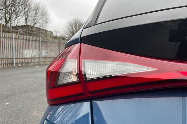 Hyundai i20 1.0 T-GDi Premium Hatchback 5dr Petrol DCT Euro 6 (s/s) (100 ps)