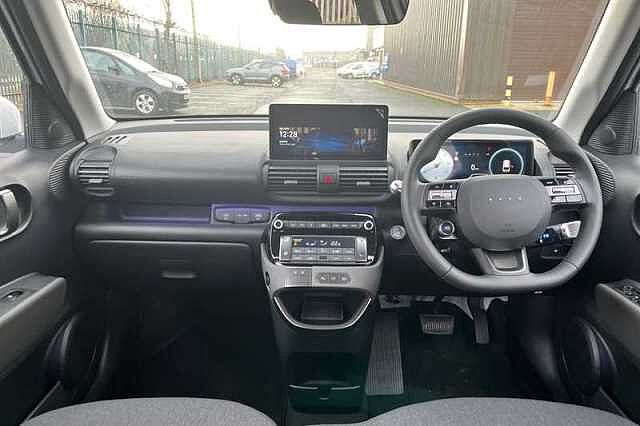 Hyundai INSTER Long Range 49kWh 02 SUV 5dr Electric Auto (115 ps) White