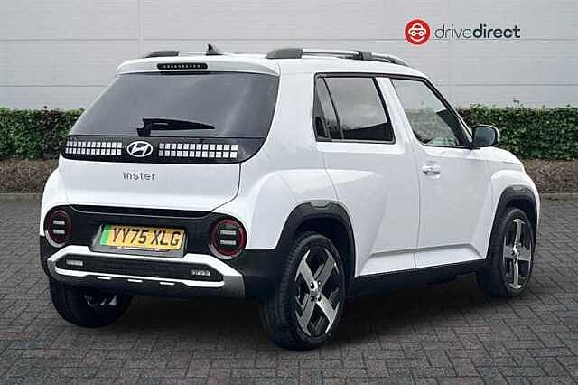 Hyundai INSTER Long Range 49kWh 02 SUV 5dr Electric Auto (115 ps) White