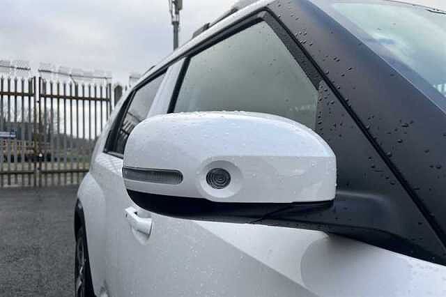 Hyundai INSTER Long Range 49kWh 02 SUV 5dr Electric Auto (115 ps) White