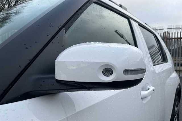 Hyundai INSTER Long Range 49kWh 02 SUV 5dr Electric Auto (115 ps) White