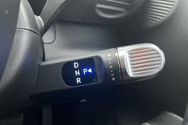 Hyundai INSTER Long Range 49kWh 02 SUV 5dr Electric Auto (115 ps) White