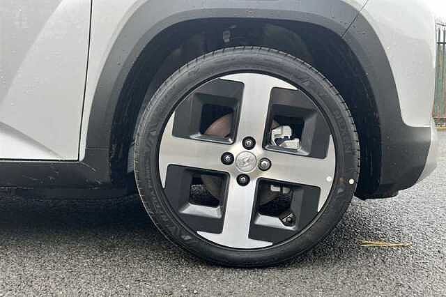 Hyundai INSTER Long Range 49kWh 02 SUV 5dr Electric Auto (115 ps) White