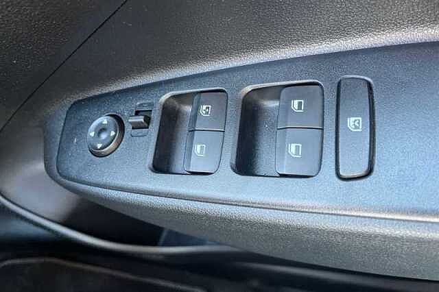 Hyundai I10 1.2 Advance Hatchback 5dr Petrol Auto Euro 6 (s/s) (79 ps) Black