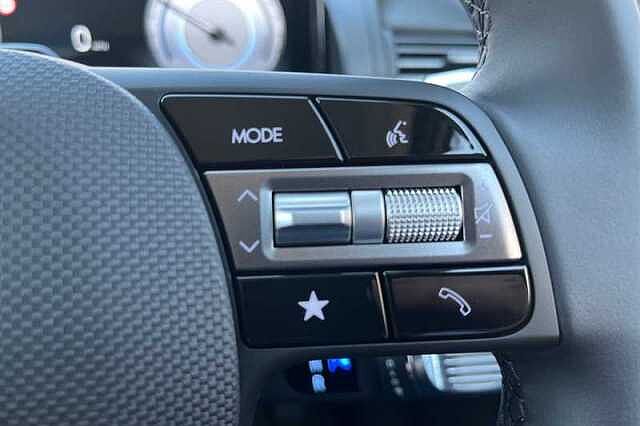 Hyundai INSTER Long Range 49kWh 02 SUV 5dr Electric Auto (115 ps)