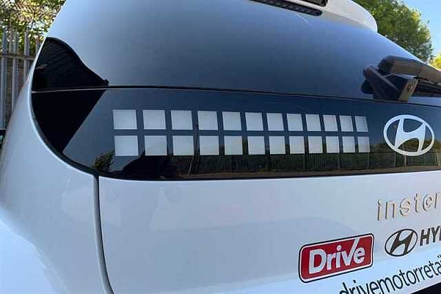 Hyundai INSTER Long Range 49kWh 02 SUV 5dr Electric Auto (115 ps)