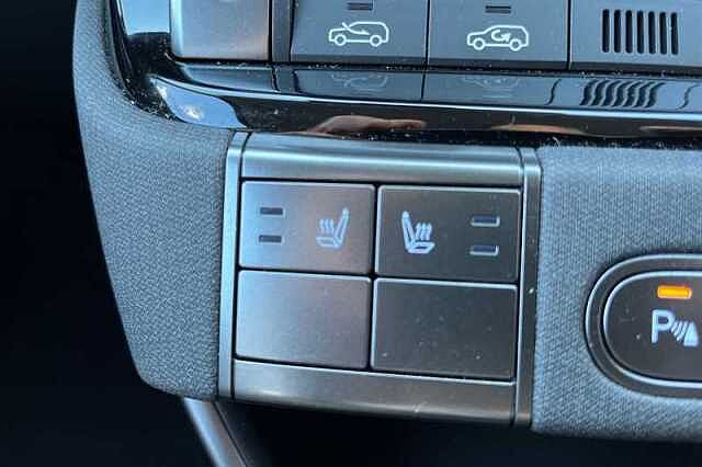 Hyundai INSTER Long Range 49kWh 02 SUV 5dr Electric Auto (115 ps) White