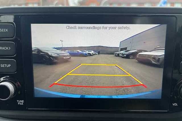 Hyundai I20 1.0 T-GDi MHEV SE Connect Hatchback 5dr Petrol Hybrid Manual Euro 6 (s/s) (100 p Blue