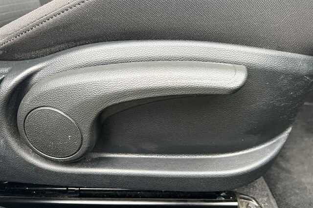 Hyundai I20 1.0 T-GDi MHEV SE Connect Hatchback 5dr Petrol Hybrid Manual Euro 6 (s/s) (100 p Blue