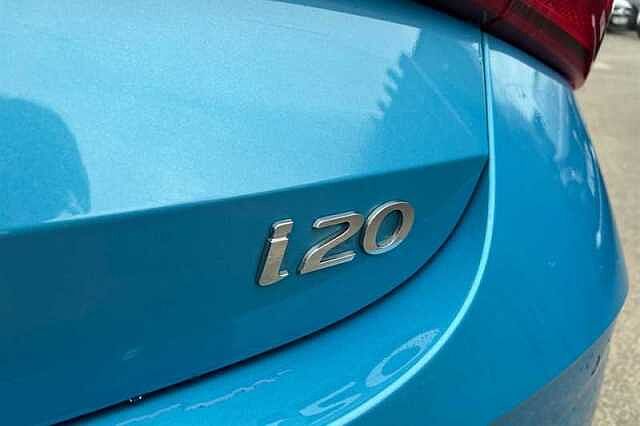 Hyundai I20 1.0 T-GDi MHEV SE Connect Hatchback 5dr Petrol Hybrid Manual Euro 6 (s/s) (100 p Blue