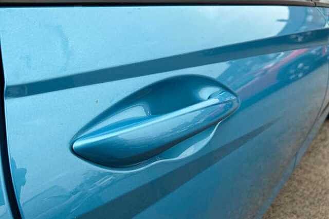 Hyundai I20 1.0 T-GDi MHEV SE Connect Hatchback 5dr Petrol Hybrid Manual Euro 6 (s/s) (100 p Blue