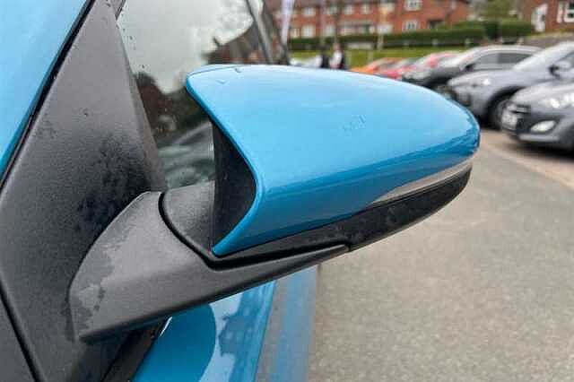 Hyundai I20 1.0 T-GDi MHEV SE Connect Hatchback 5dr Petrol Hybrid Manual Euro 6 (s/s) (100 p Blue