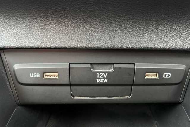 Hyundai I20 1.0 T-GDi MHEV SE Connect Hatchback 5dr Petrol Hybrid Manual Euro 6 (s/s) (100 p Blue
