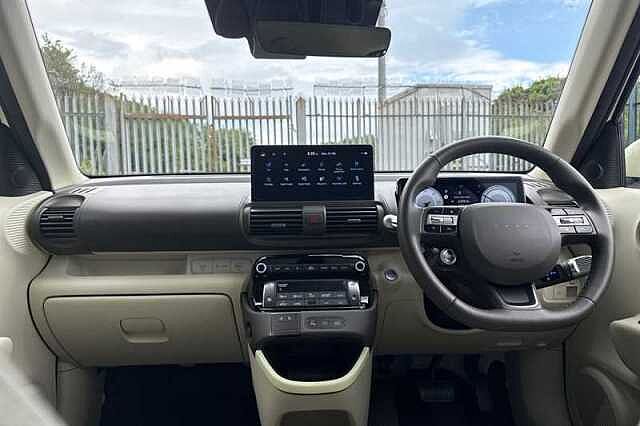 Hyundai INSTER Long Range 49kWh 02 SUV 5dr Electric Auto (115 ps) Yellow