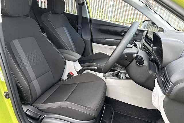Hyundai I20 1.0 T-GDi Tech Line Hatchback 5dr Petrol DCT Euro 6 (s/s) (90 ps) Green