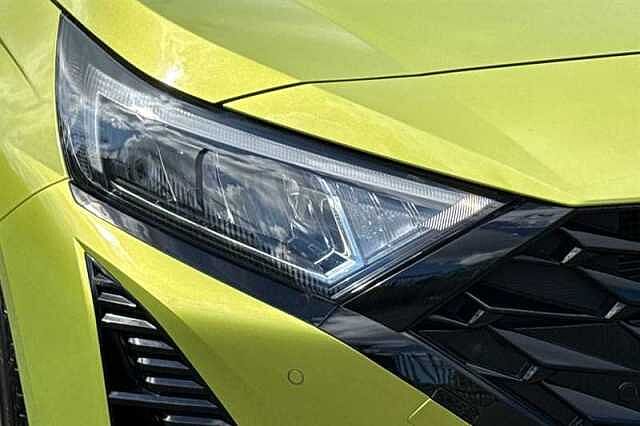 Hyundai I20 1.0 T-GDi Tech Line Hatchback 5dr Petrol DCT Euro 6 (s/s) (90 ps) Green