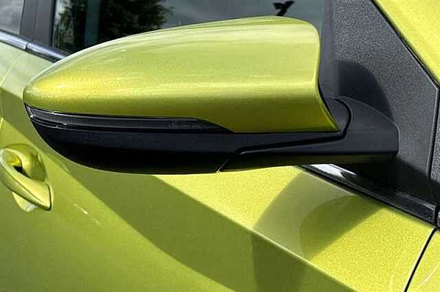 Hyundai I20 1.0 T-GDi Tech Line Hatchback 5dr Petrol DCT Euro 6 (s/s) (90 ps) Green