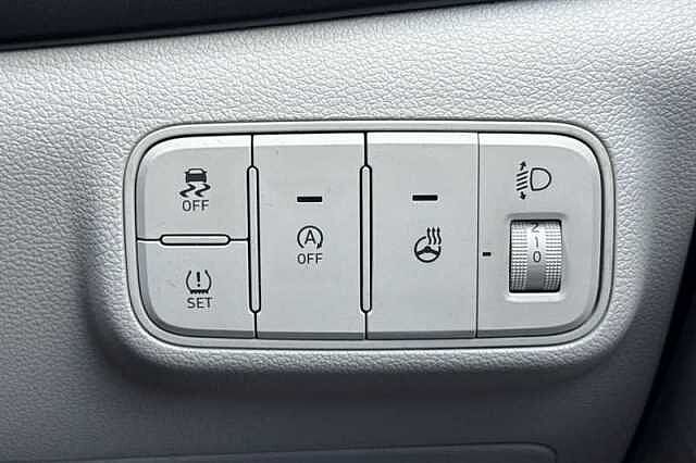 Hyundai I20 1.0 T-GDi Tech Line Hatchback 5dr Petrol DCT Euro 6 (s/s) (90 ps) Green