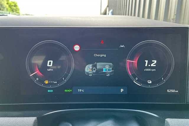 Hyundai TUCSON 1.6 T-GDi N Line S SUV 5dr Petrol Hybrid Auto Euro 6 (s/s) (215 ps) Black