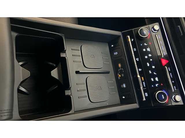 Hyundai Santa Fe SANTA FE 1.6 TGDi Plug-in Hybrid Calligraphy 5dr 4WD Auto