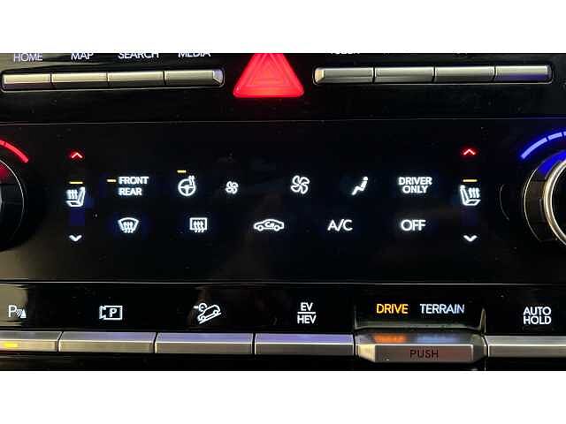 Hyundai Santa Fe SANTA FE 1.6 TGDi Plug-in Hybrid Calligraphy 5dr 4WD Auto