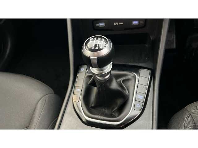 Hyundai TUCSON TUCSON 1.6 TGDi SE Connect 5dr 2WD WHITE