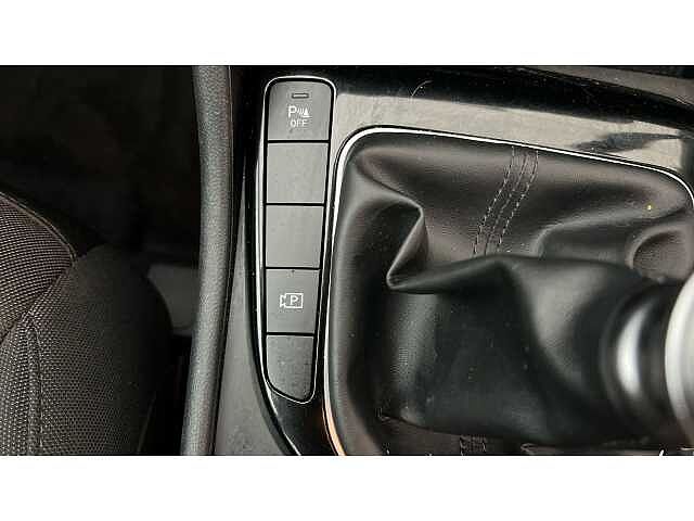 Hyundai TUCSON TUCSON 1.6 TGDi SE Connect 5dr 2WD WHITE