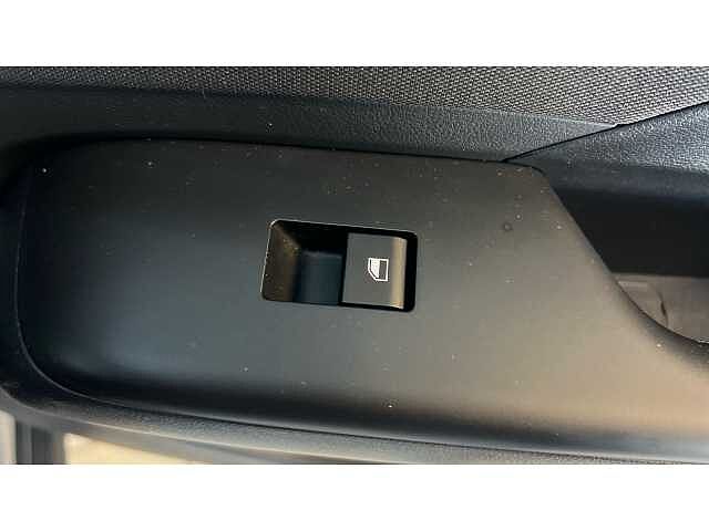 Hyundai KONA 1.6T 138 Advance 5dr Silver