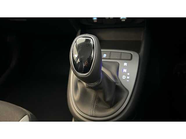 Hyundai I10 i10 5Dr HAT 1.0 MPi 63ps Advance NAV AU Vibrant Blue
