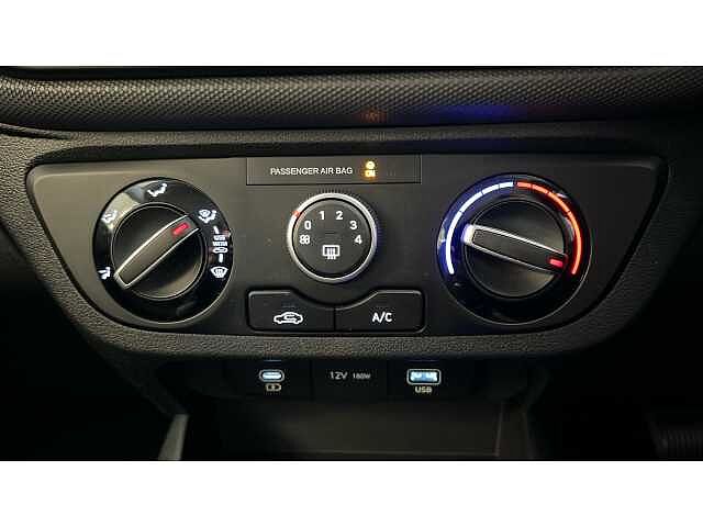 Hyundai I10 i10 5Dr HAT 1.0 MPi 63ps Advance NAV AU Vibrant Blue
