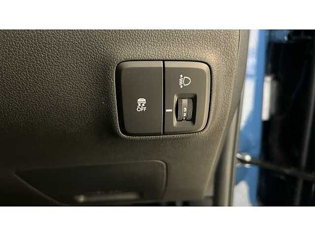 Hyundai I10 i10 5Dr HAT 1.0 MPi 63ps Advance NAV AU Vibrant Blue