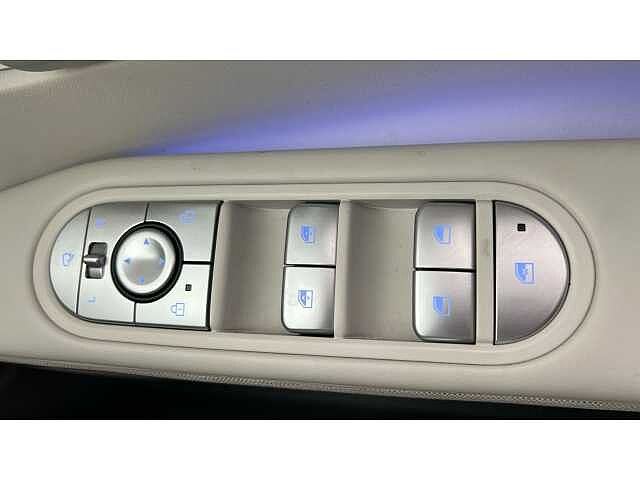 Hyundai IONIQ 5 225kW Ultimate 73 kWh 5dr AWD Auto [Tech] Gold