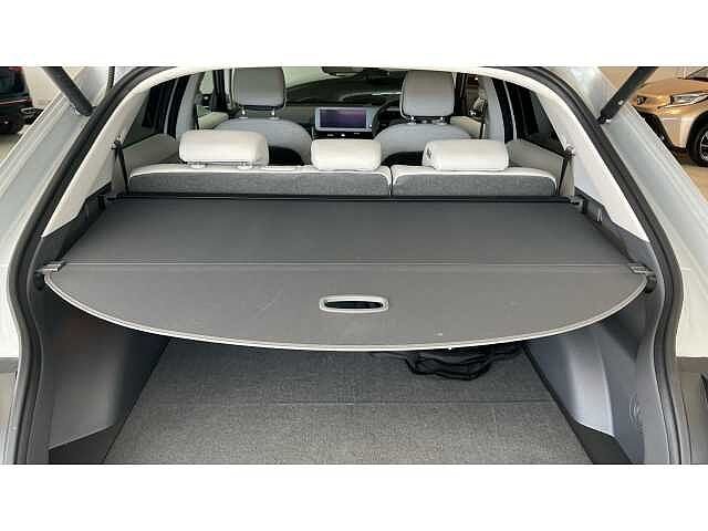 Hyundai IONIQ 5 225kW Ultimate 73 kWh 5dr AWD Auto [Tech] Gold