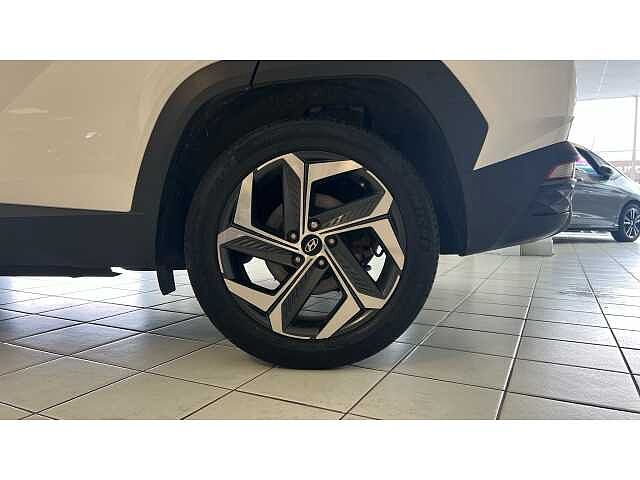 Hyundai TUCSON 1.6 TGDi Hybrid 230 Premium 5dr 2WD Auto WHITE